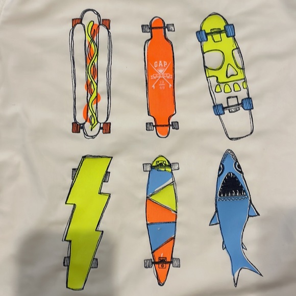 GAP Rash guard - Picture 2 of 4